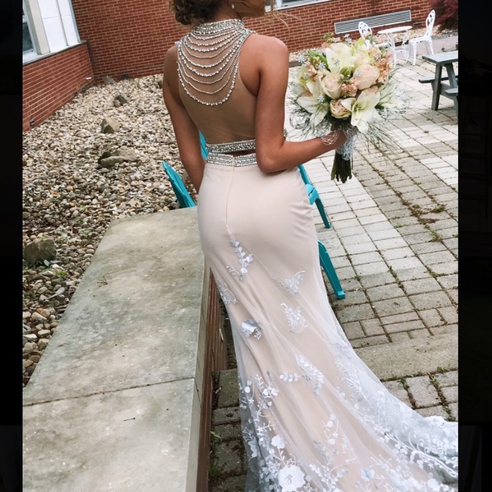 STUNNING, two piece, Colors Dress